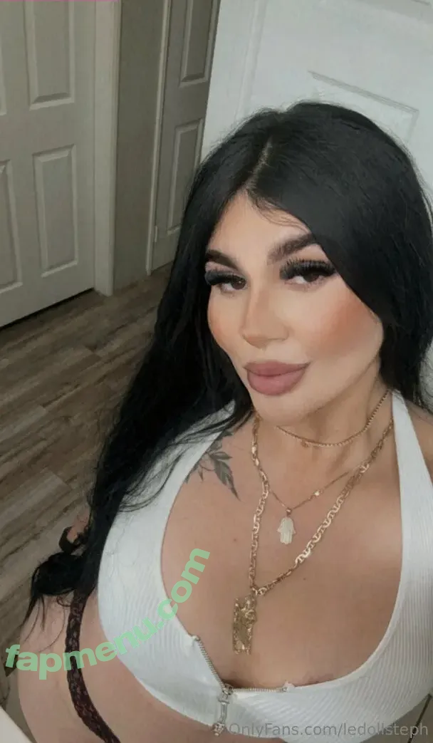 ledollsteph nude photo #0010 (ledollsteph)