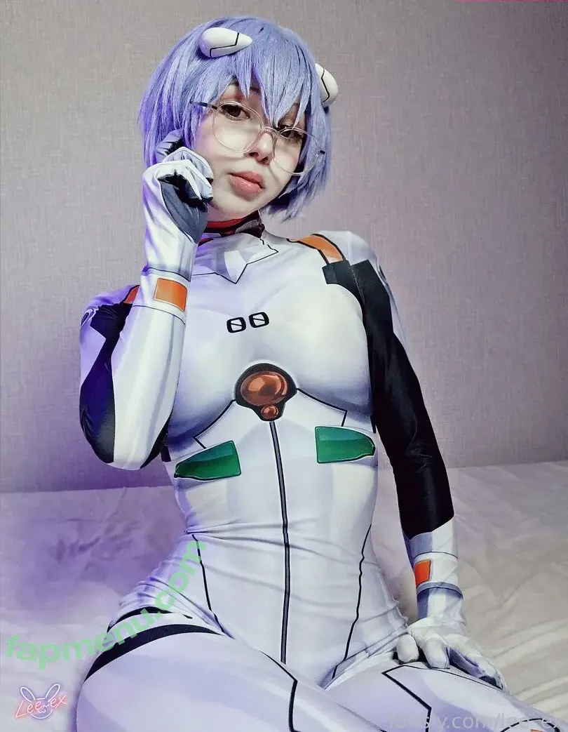 Lee_Ex nude photo #0129 (leeswiftauthor / lex-lee)