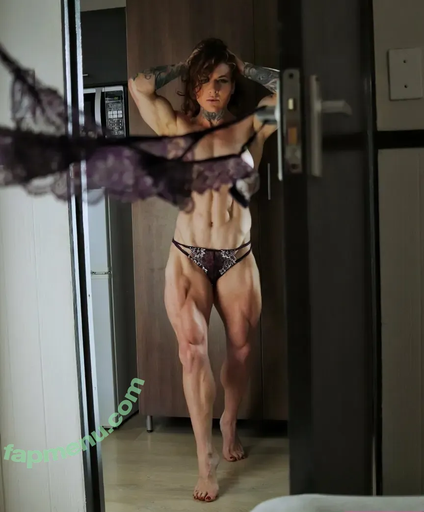 lee_keyrouz69 nude photo #0239 (itsloraleerose)