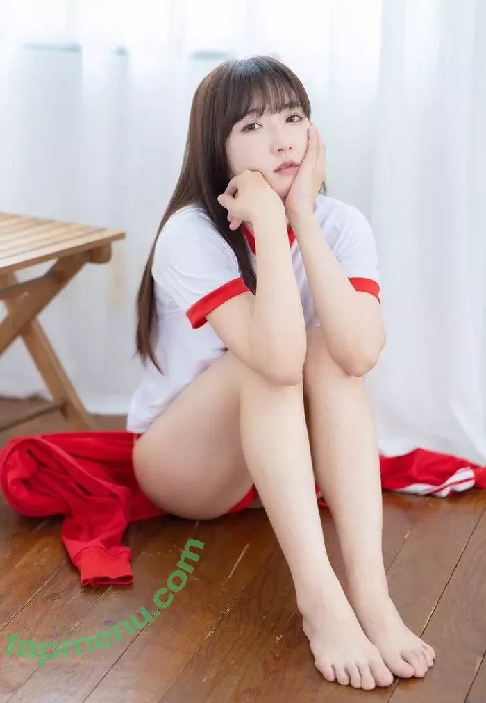 Lee Lyn nude photo #0012 (leelynn / ringo_lyn)