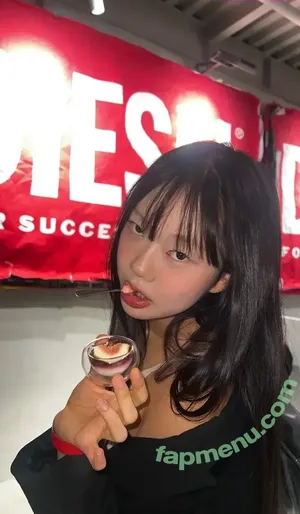 Lee Seoin / subak.ee nude photo #0251