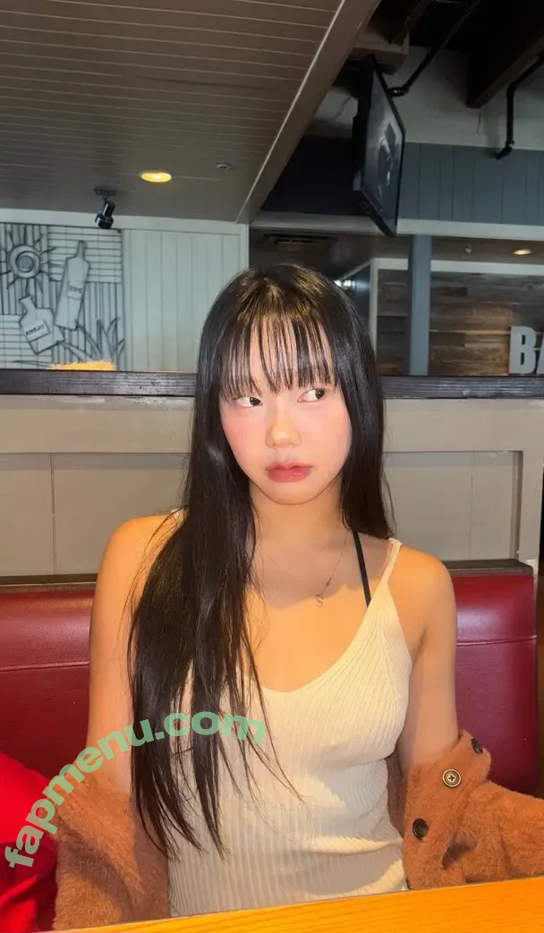 Lee Seoin nude photo #0247 (subak.ee)