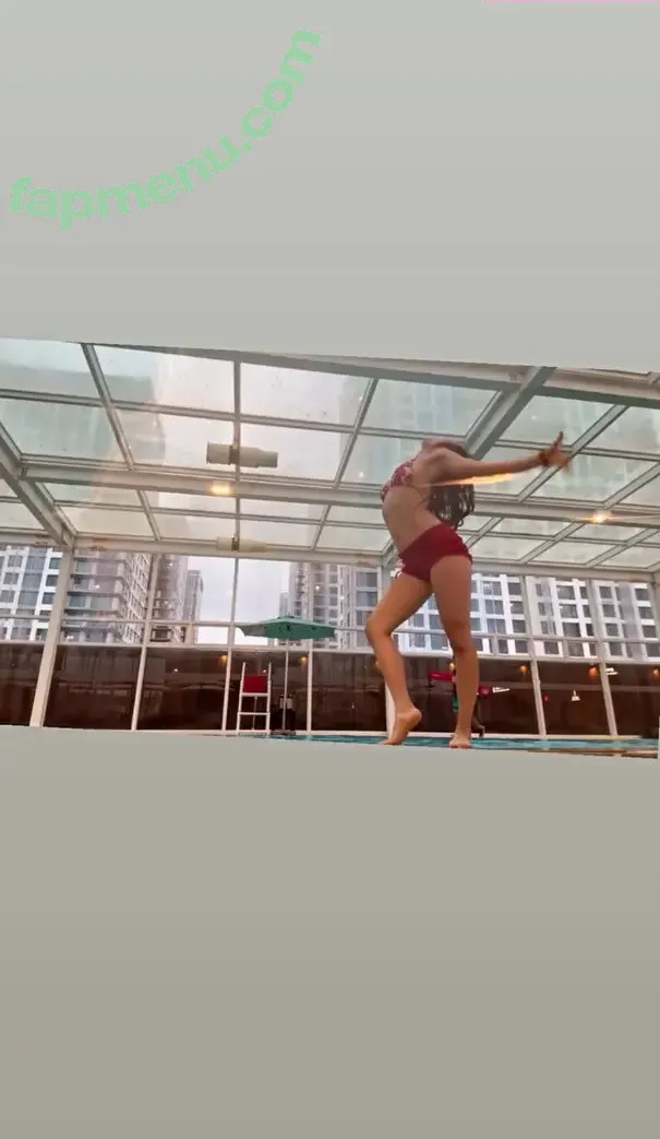 Lee Seoin nude photo #0274 (subak.ee)