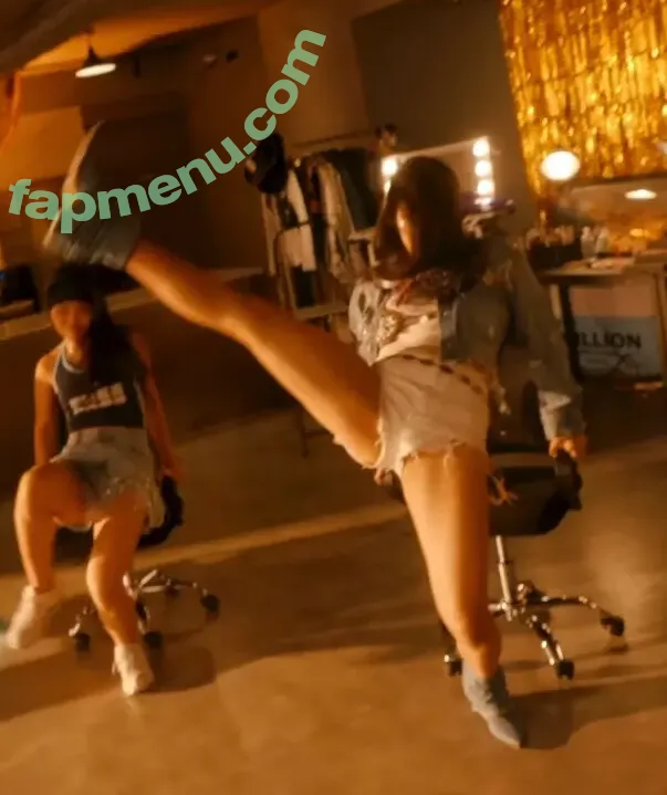 Lee Seoin nude photo #0281 (subak.ee)