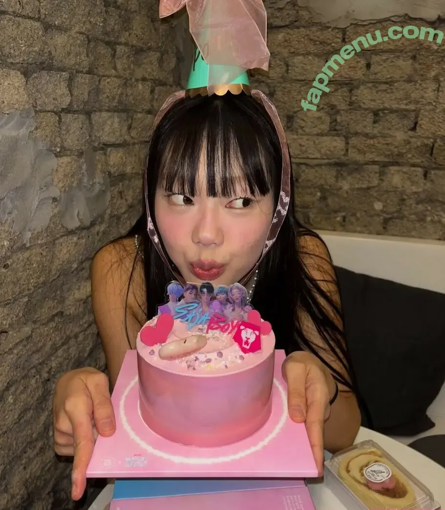 Lee Seoin nude photo #0313 (subak.ee)