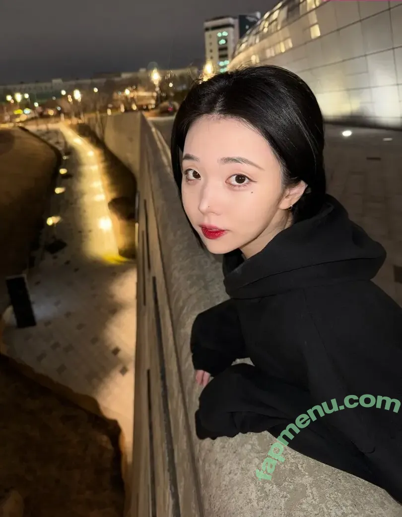 Lee Yeonwoo nude photo #0297 (yeonwooahh / 이연우)