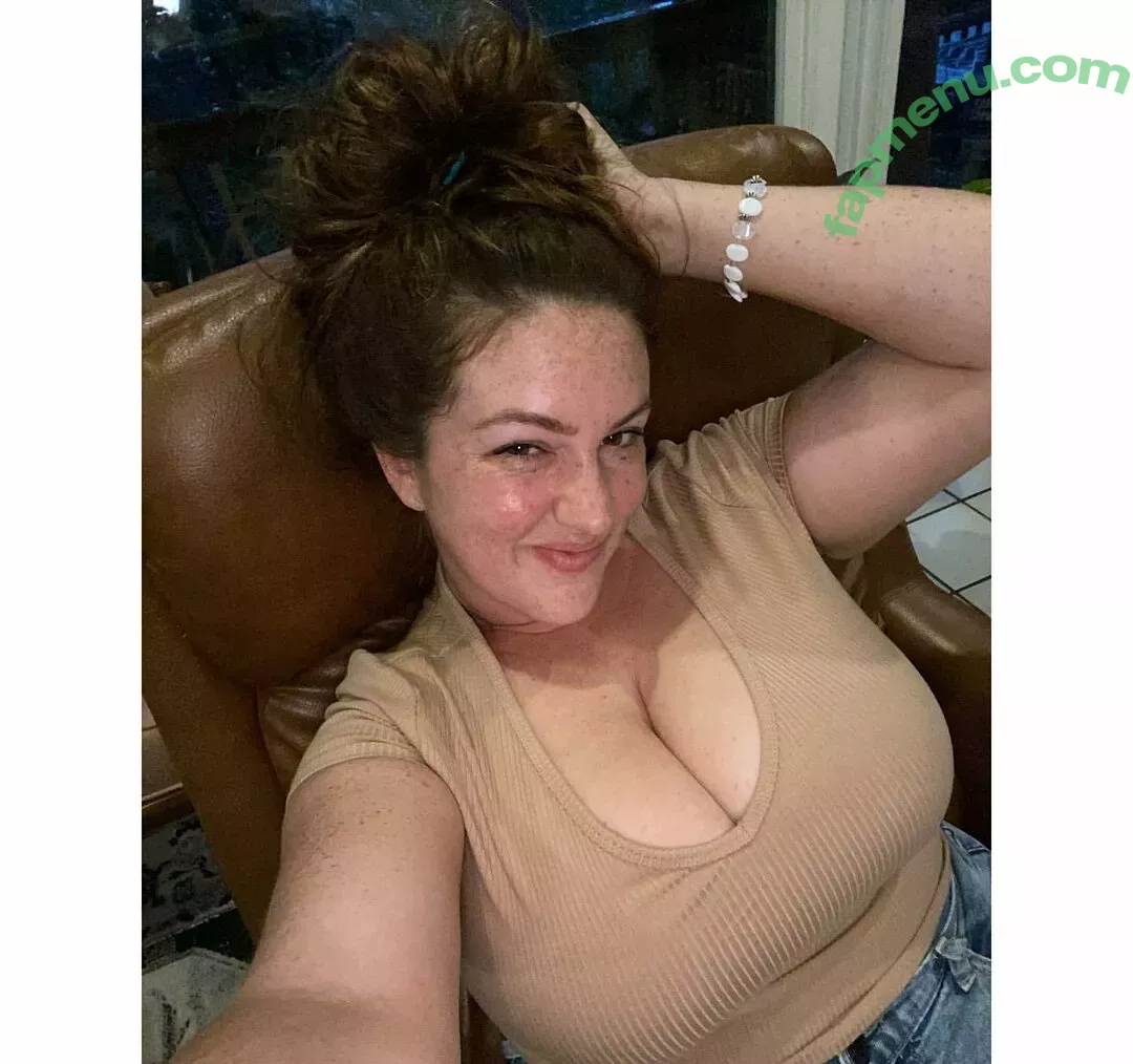 LeeAnne nude photo #0358 (Da1ryqueenoo1 / leeanne_)