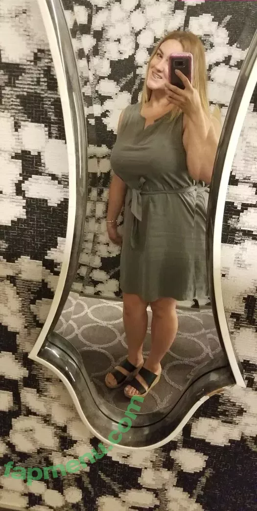 LeeAnne nude photo #0660 (Da1ryqueenoo1 / leeanne_)