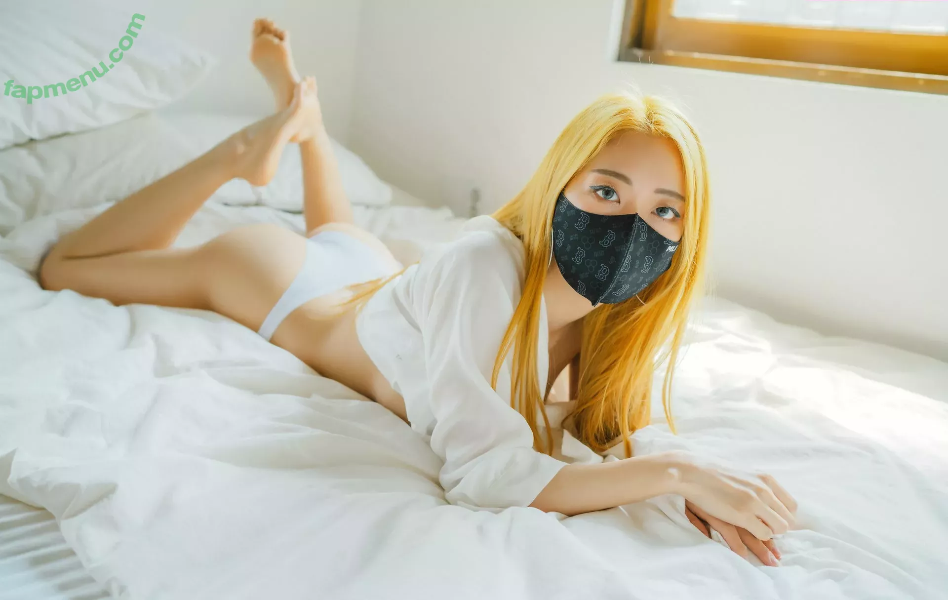leeeee.mona nude photo #0022 (mona_leeeeee)