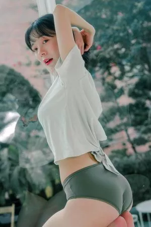 leeesovely / leeesovelys2 / 쏘블리 nude photo #0037