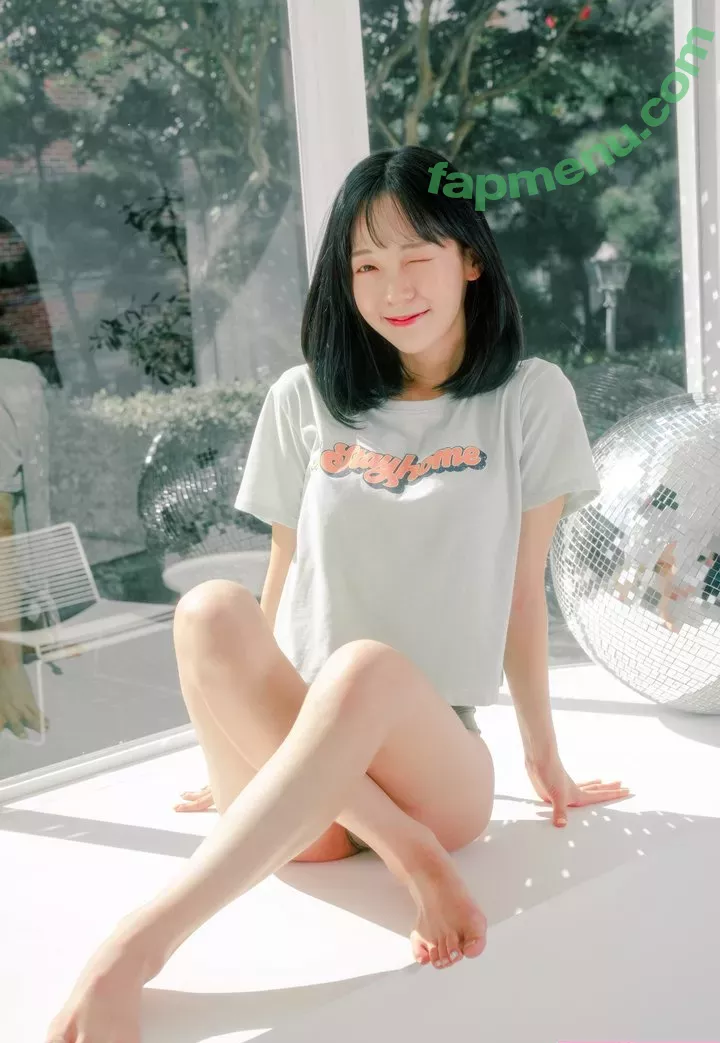 leeesovely nude photo #0009 (leeesovelys2 / 쏘블리)