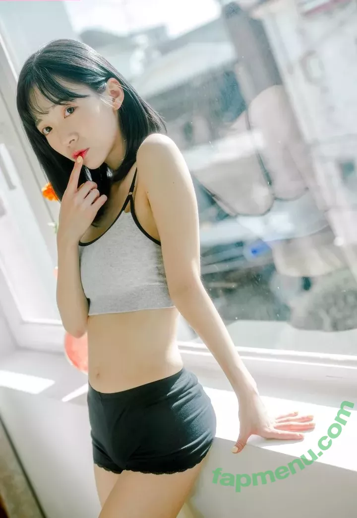 leeesovely nude photo #0068 (leeesovelys2 / 쏘블리)