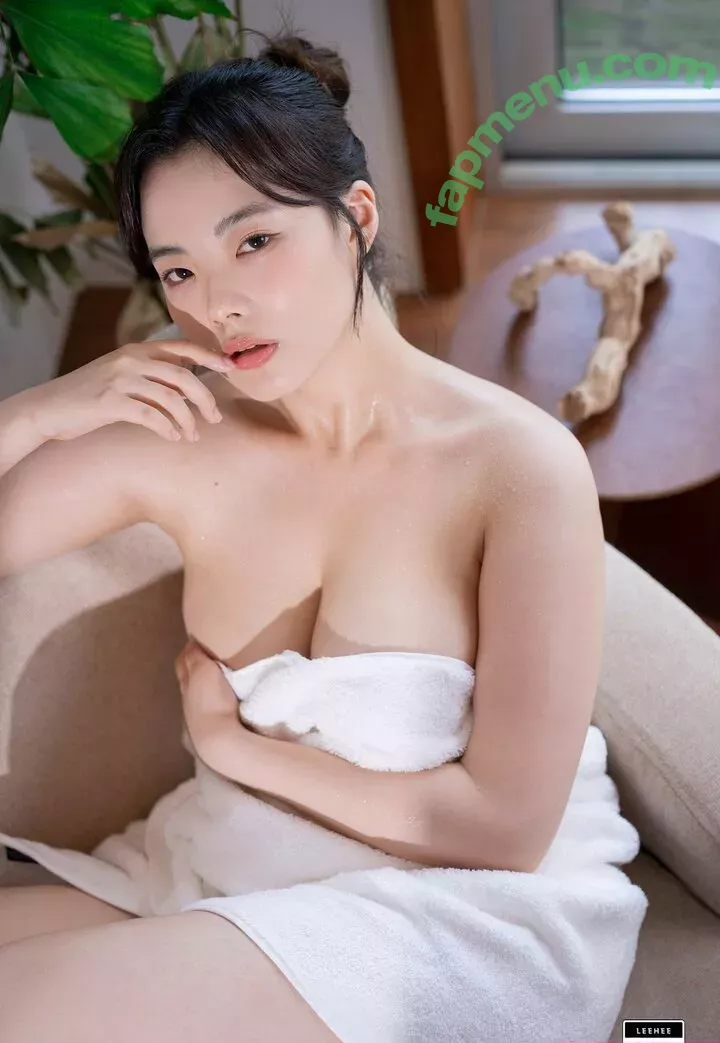 Leehee Roah nude photo #0055 (2roo_aa)