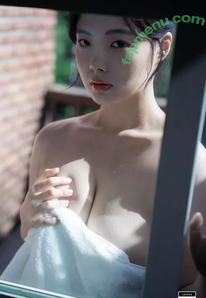 Leehee Roah nude photo #0062 (2roo_aa)