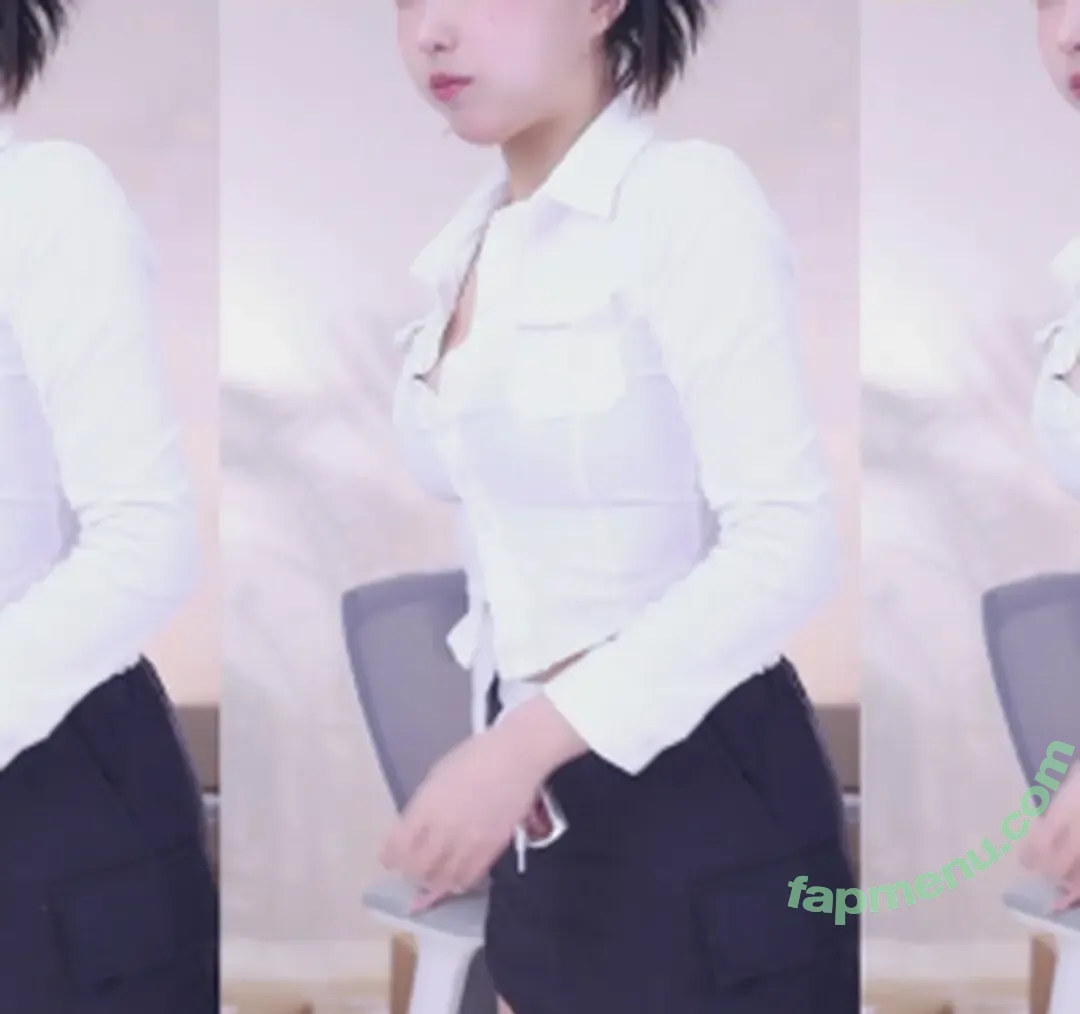 leelate nude photo #0038 (lee_lxte / leela_)