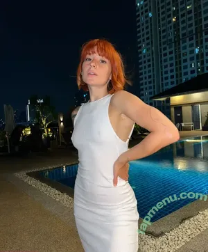 Leeloofit nude photo #0065