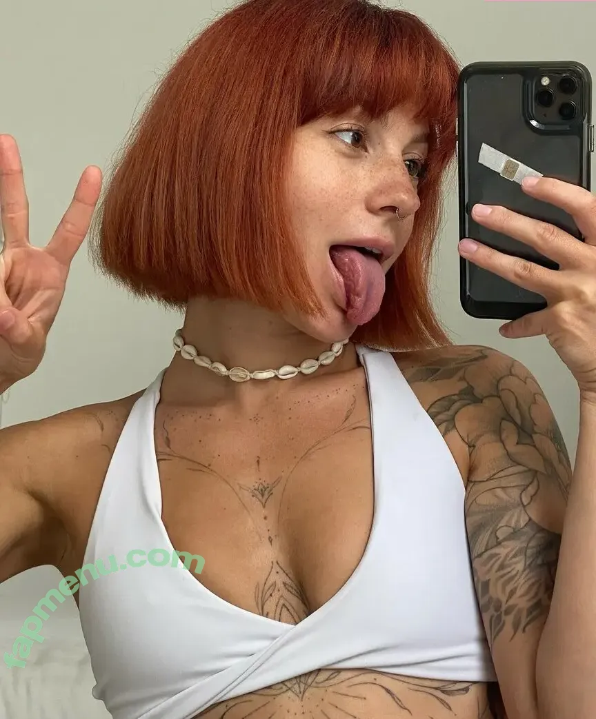 Leeloofit nude photo #0036 (Leeloofit)