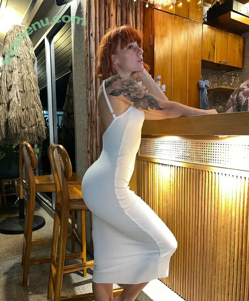 Leeloofit nude photo #0064 (Leeloofit)