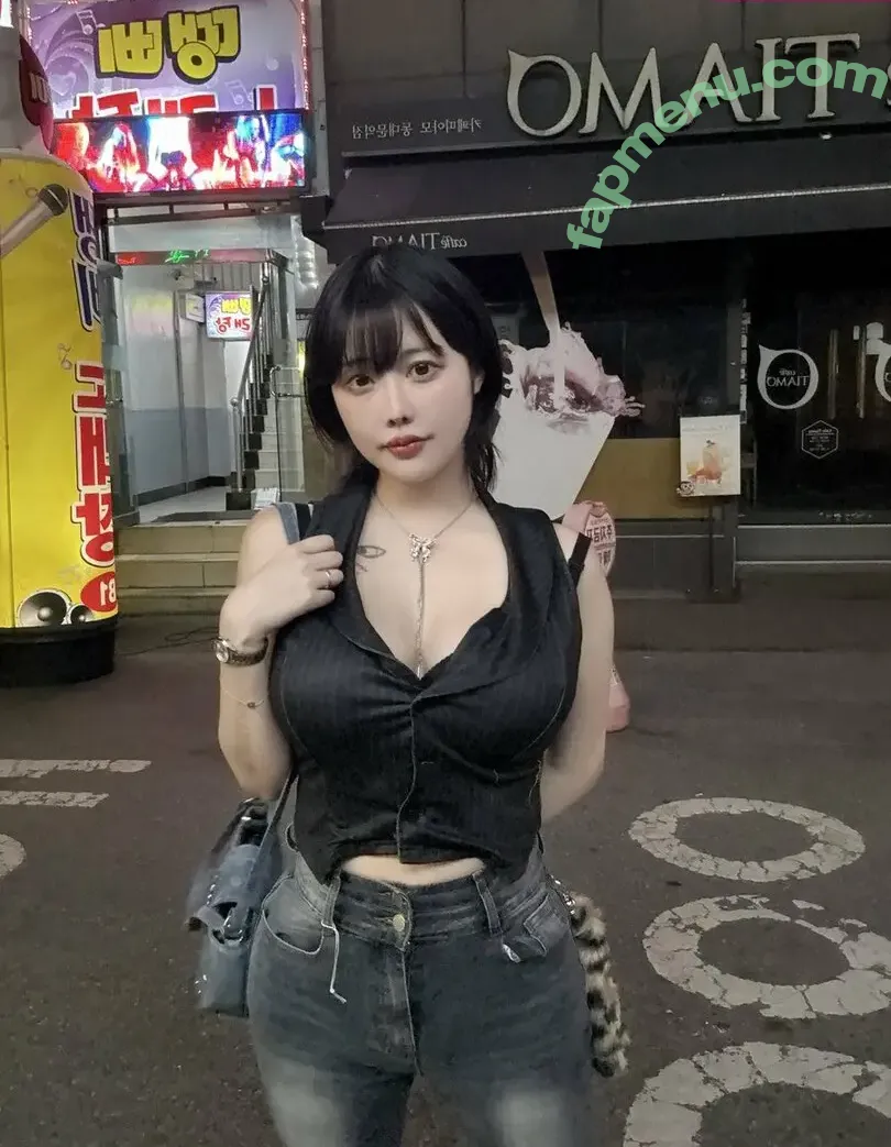 leelynchan nude photo #0014 (leelynchan)