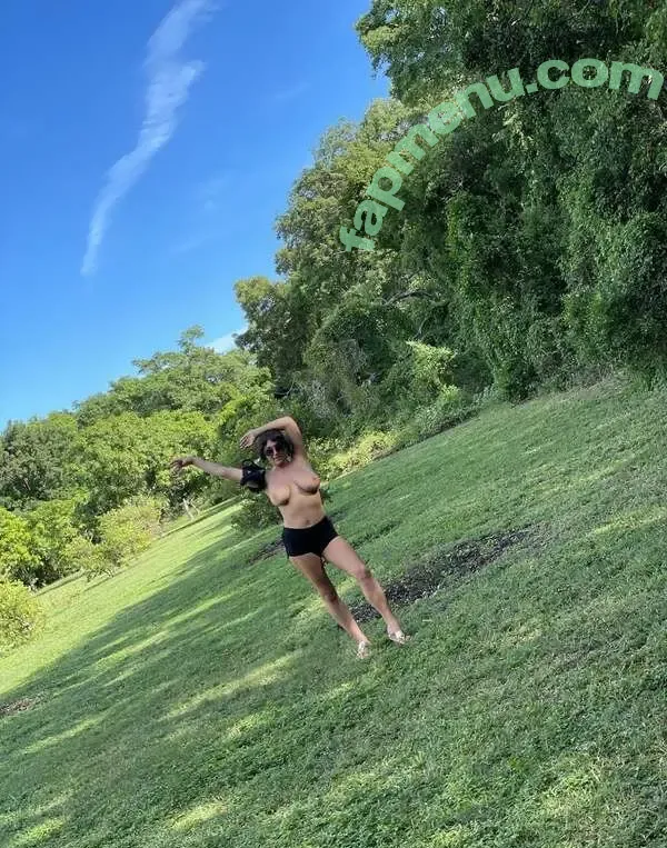 leemadison nude photo #0063 (leemadiso / leemadisondanceexperience)