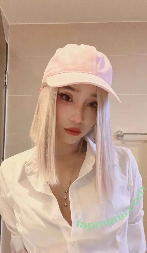 leezipotato nude photo #0252 (leezipotato)