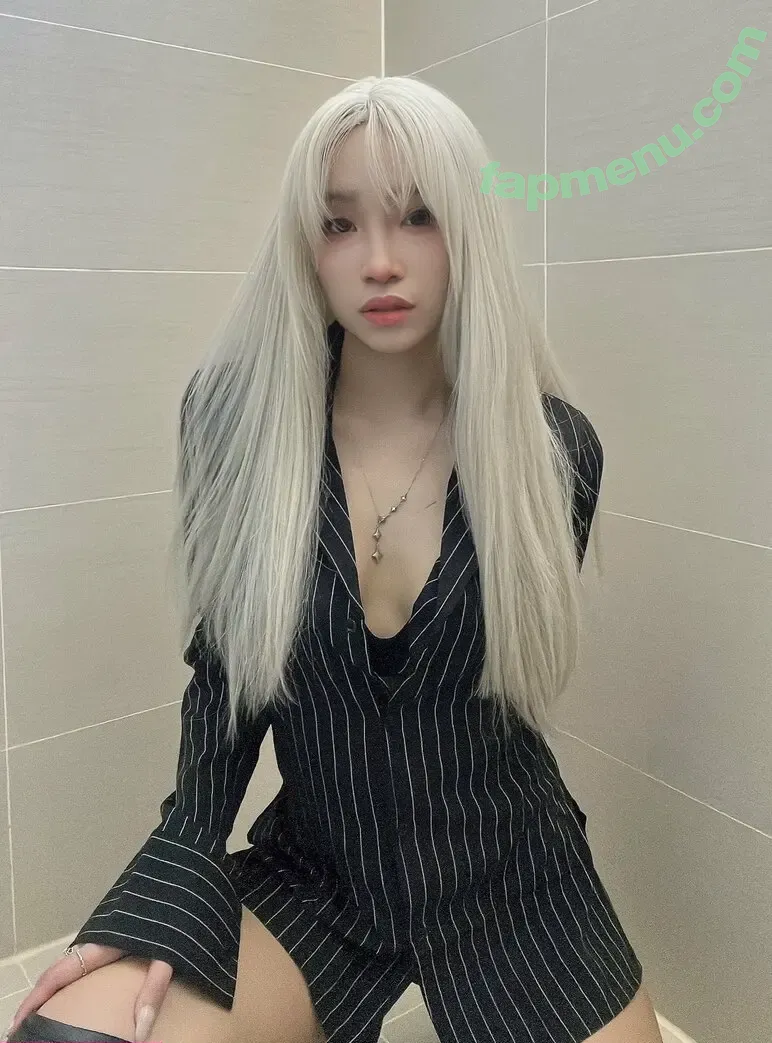 leezipotato nude photo #0264 (leezipotato)