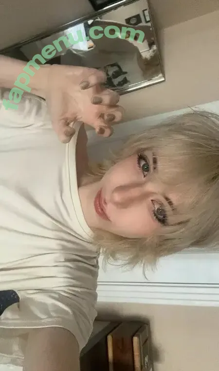 leftlain nude photo #0001 (leftlainnn / rightlainn)