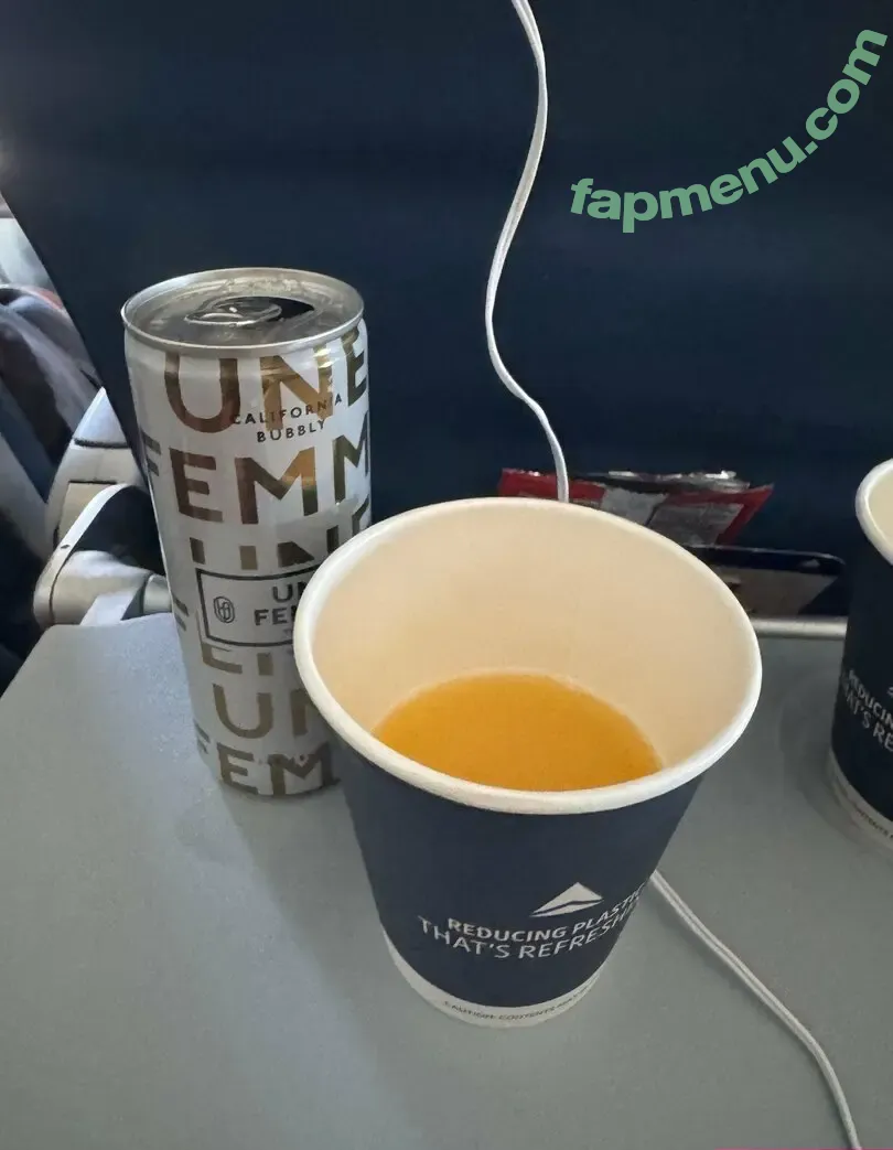 Legallymel nude photo #0031 (Legally_mel)