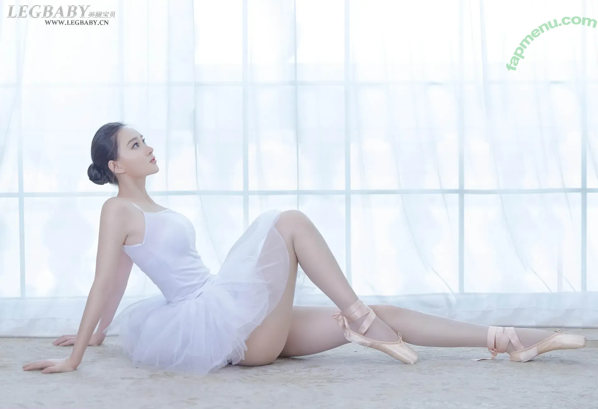 Legbaby Model nude photo #0617 (jo.searle13 / spider.legs)