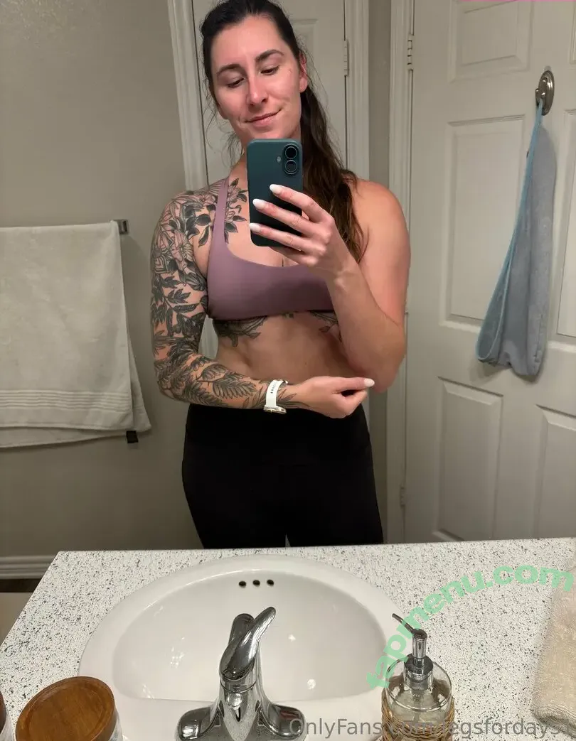 legsfordays1 nude photo #0078 (legsfordays1)