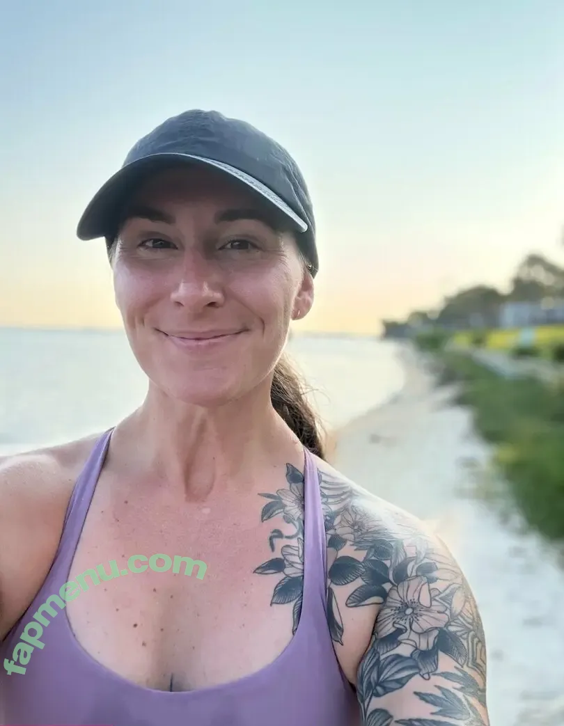 legsfordays1 nude photo #0091 (legsfordays1)