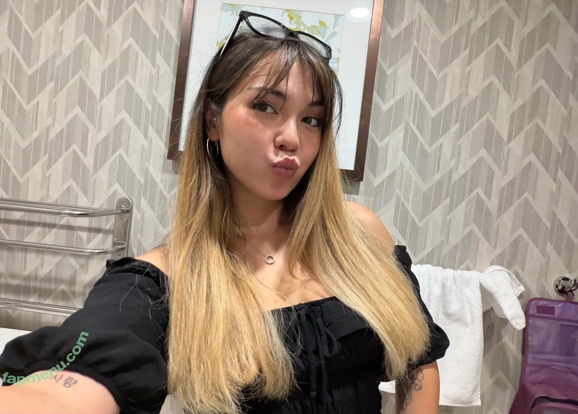 lehlani nude photo #0860 (kala.lehlani)