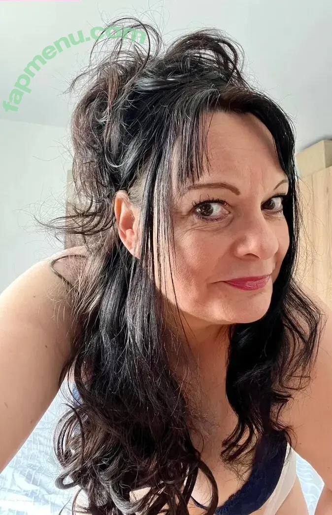 Leicester Girls nude photo #0011 (lcfcwomen)