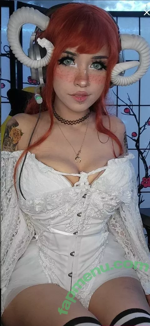 Leighbunbun nude photo #0022 (Leighbunbun)