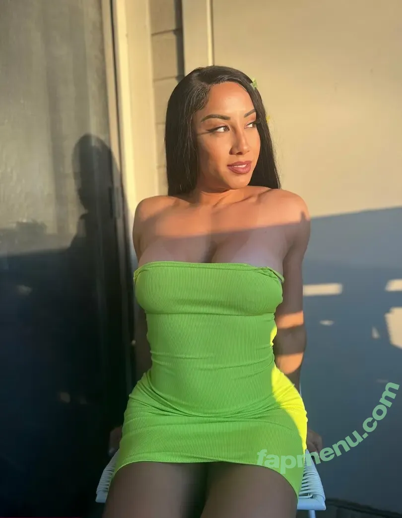 Leila Grey nude photo #0375 (Miss_LeilaGrey / dear.leyla)