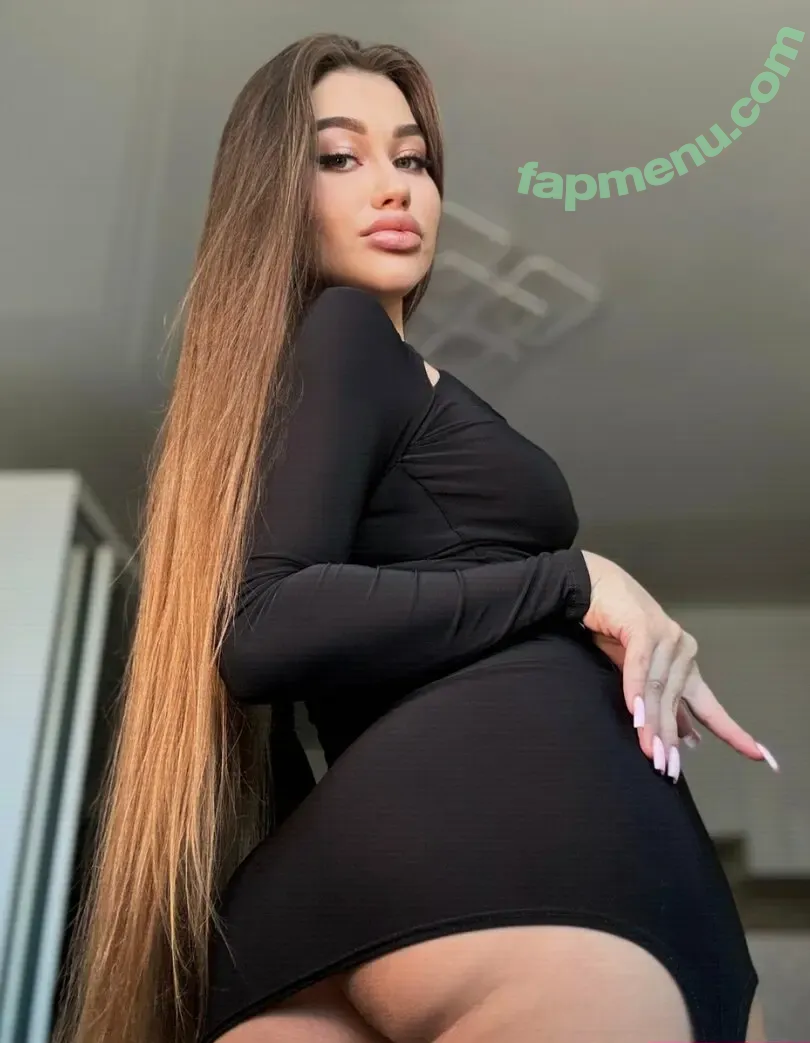 leila_kaminskaya nude photo #0120 (Leila candy / lec_ate / leilaniclaros)