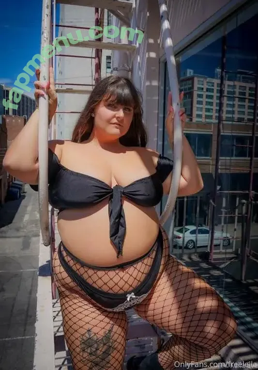 Leila Lewis nude photo #0069 (leilalewisx / onlyleilalewis / theleilalewis)