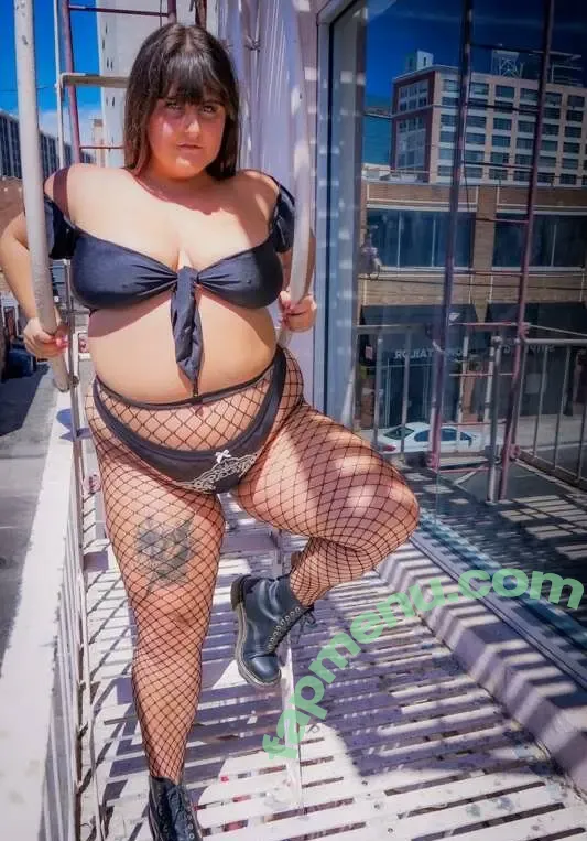 Leila Lewis nude photo #0074 (leilalewisx / onlyleilalewis / theleilalewis)