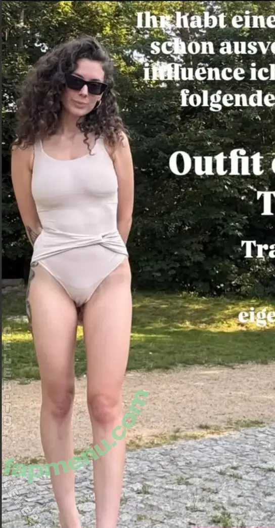 Leila Lowfire nude photo #0645 (Leilalowfire)