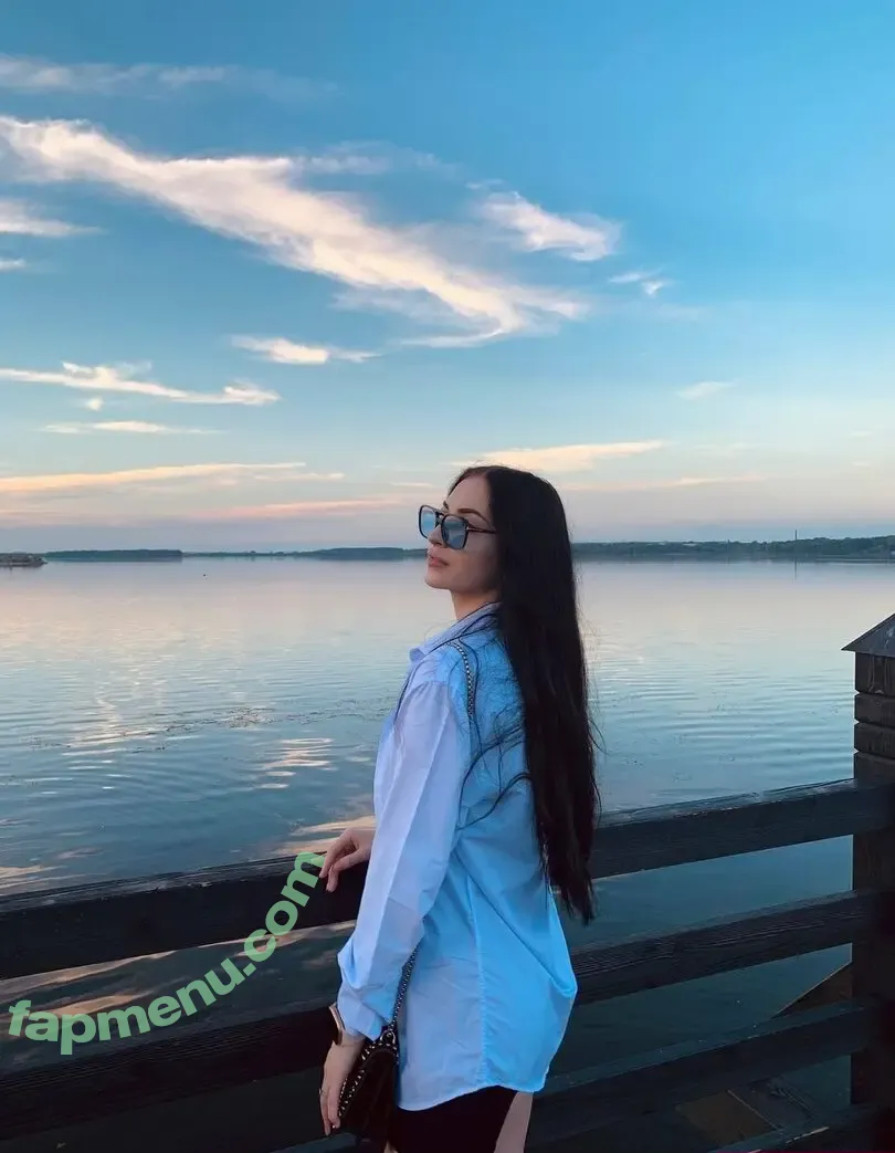 leila34366 nude photo #0024 (leila34366)