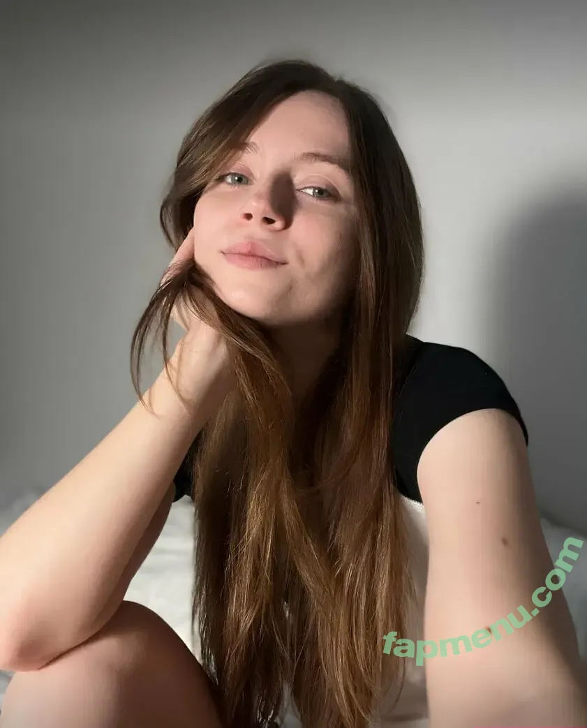 leila34366 nude photo #0035 (leila34366)