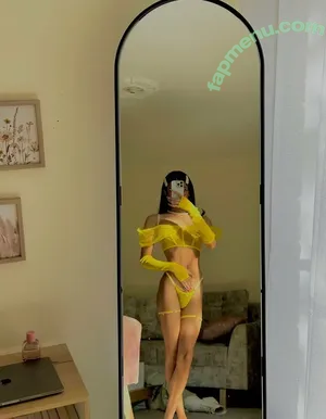 leilacannno / leilacannnno nude photo #0006