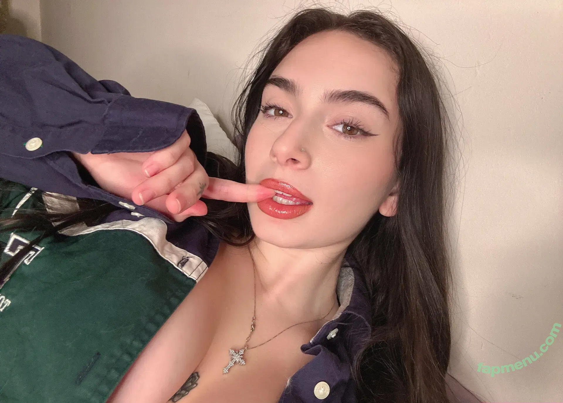 leilamaexo nude photo #0015 (leilamaeexo)