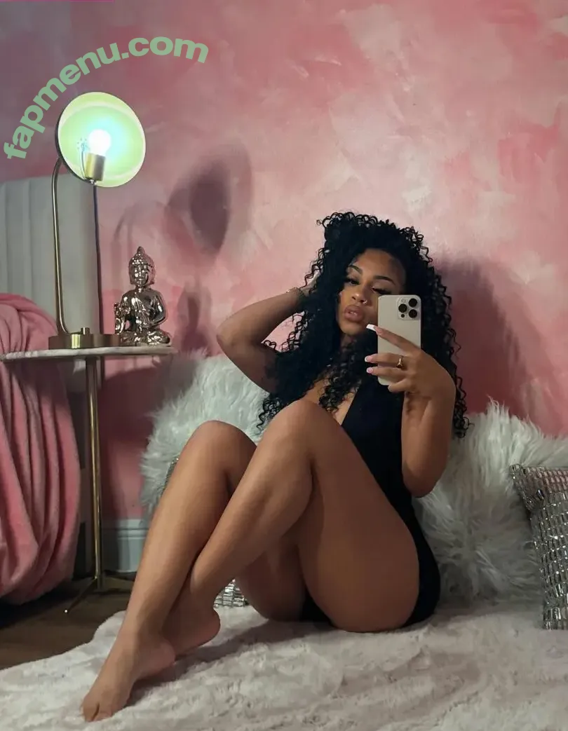 Leilani.2nicee2 nude photo #0004 (Theycallme_leii)