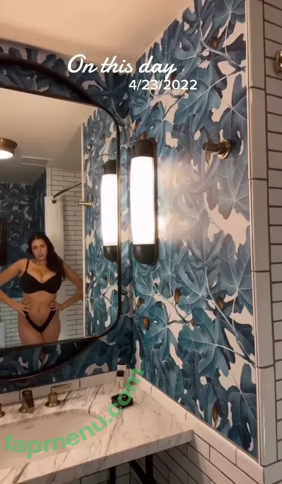 Leilani Azalea nude photo #0081 (leilaandazalea / leilaniazaleaa)