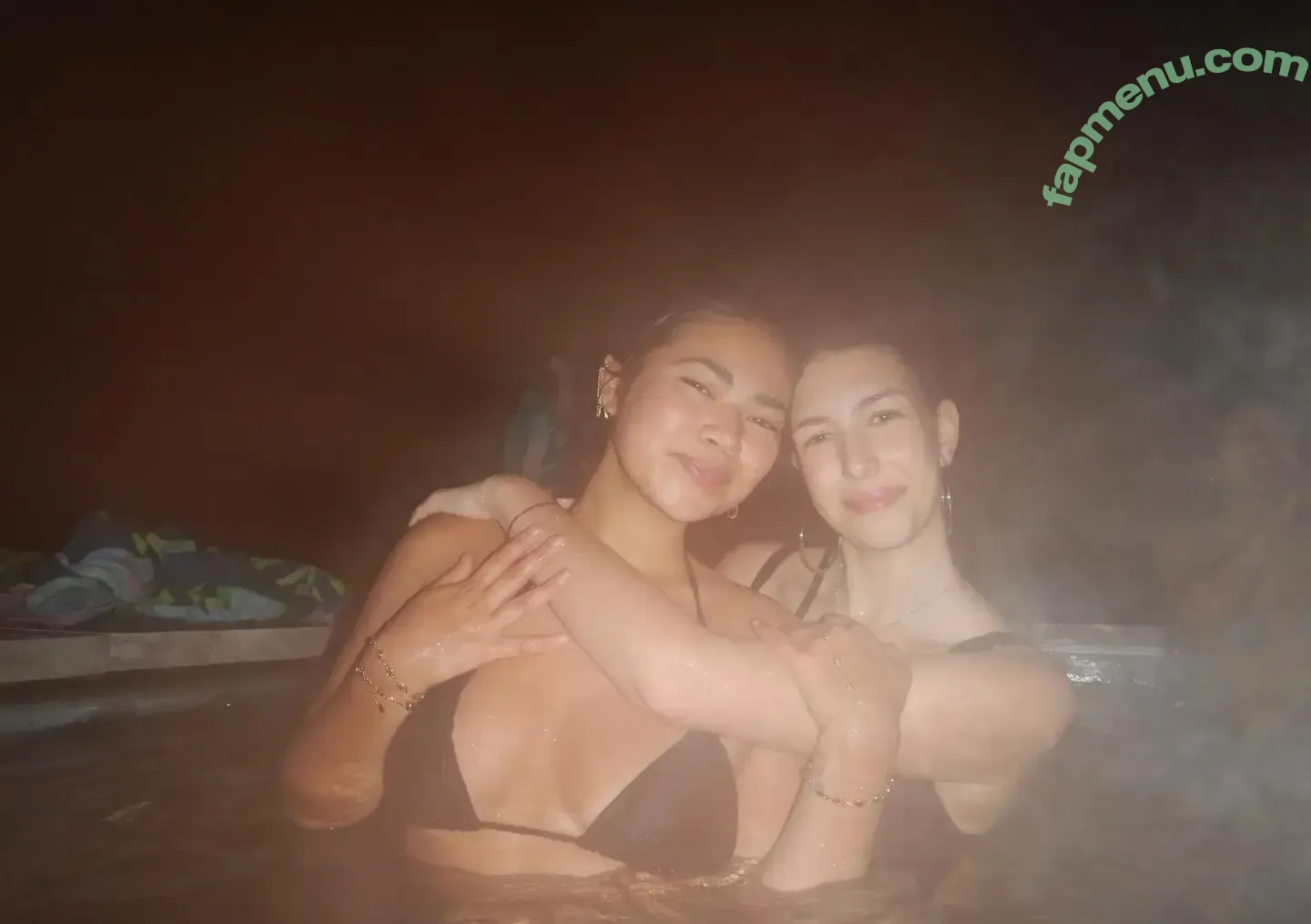 Leilani Azalea nude photo #0148 (leilaandazalea / leilaniazaleaa)