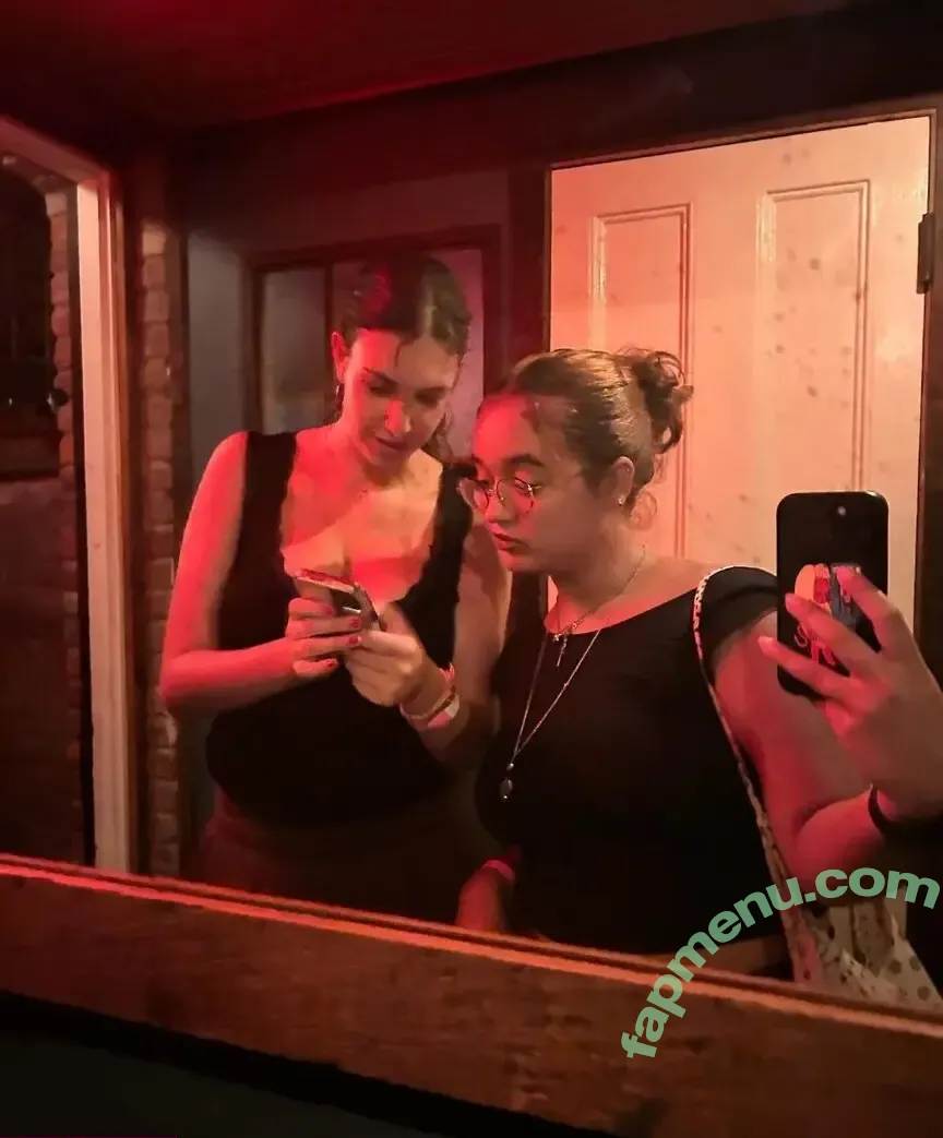 Leilani Azalea nude photo #0158 (leilaandazalea / leilaniazaleaa)