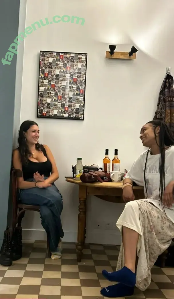 Leilani Azalea nude photo #0176 (leilaandazalea / leilaniazaleaa)