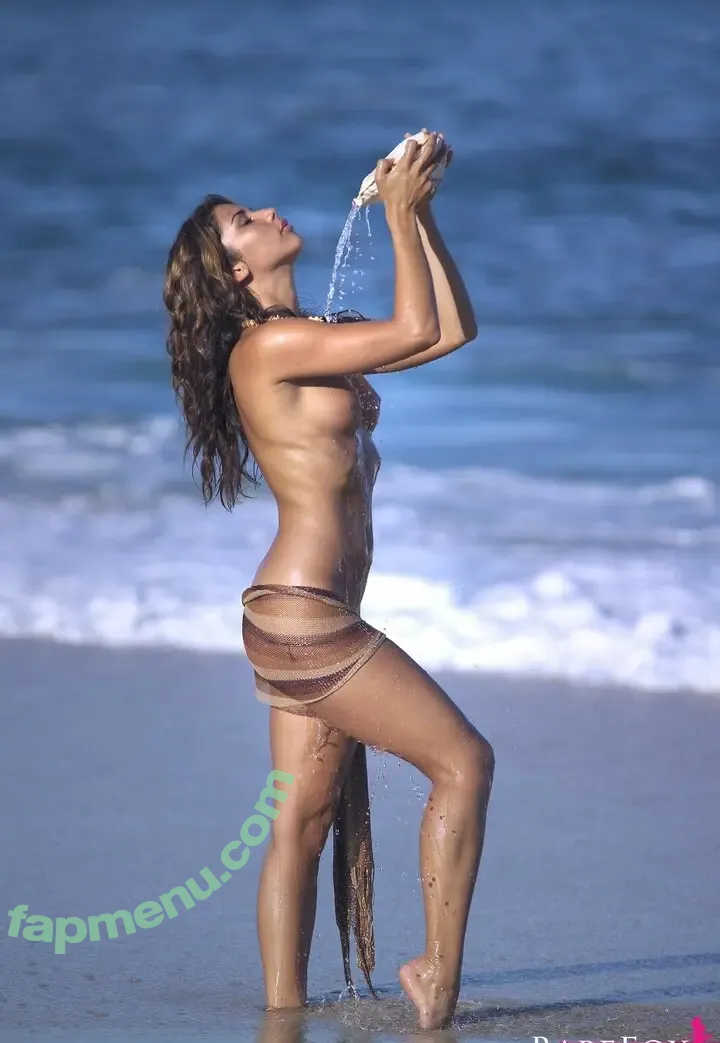 Leilani Dowding nude photo #0828 (LeilaniDowding / leilunaequestrianclothing)