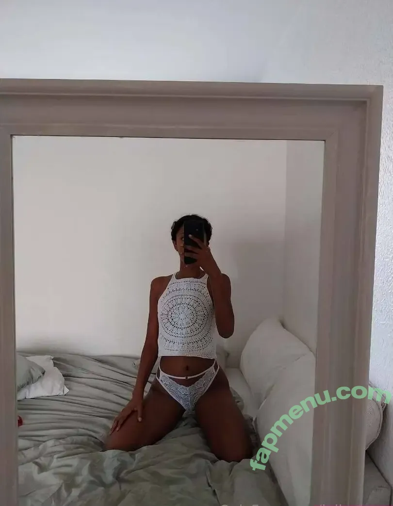 leilaswe nude photo #0009 (leilaswe0)